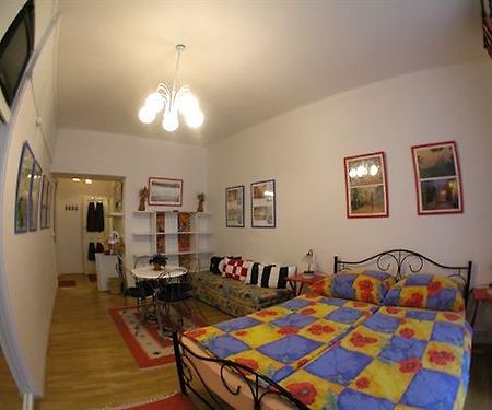Pragues Rainbow Guest House المظهر الخارجي الصورة