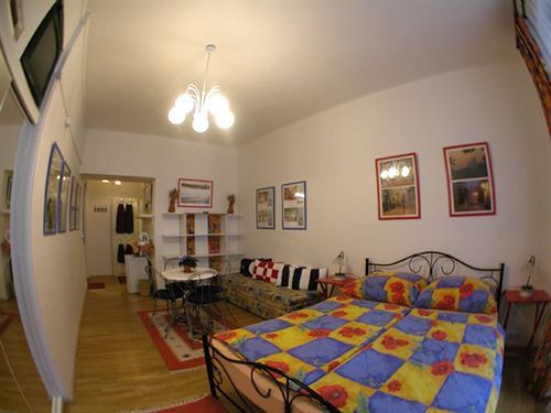 Pragues Rainbow Guest House المظهر الخارجي الصورة