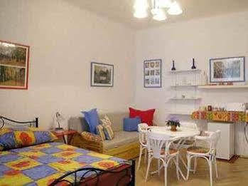 Pragues Rainbow Guest House المظهر الخارجي الصورة